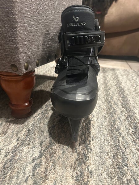 Bauer Konekt HF2 Hockey Goalie Skates Regular Width Size 6 (Used)