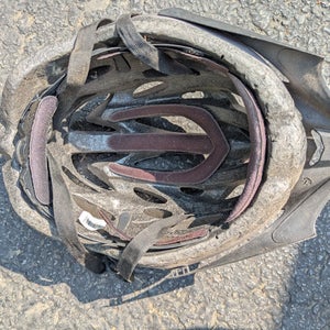 Medium/Large Bike Helmet (Used)