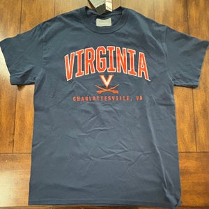 University Of Virginia  T-Shirt NWT Size Medium **New But No Tags****