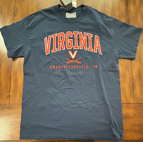 University Of Virginia  T-Shirt NWT Size Medium **New But No Tags****