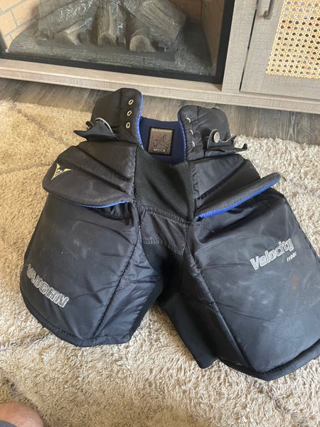 Intermediate Large Vaughn V6 Hockey Goalie Pants (Used)