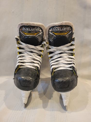 Bauer Supreme M4 Hockey Skates Size 1 (Used)