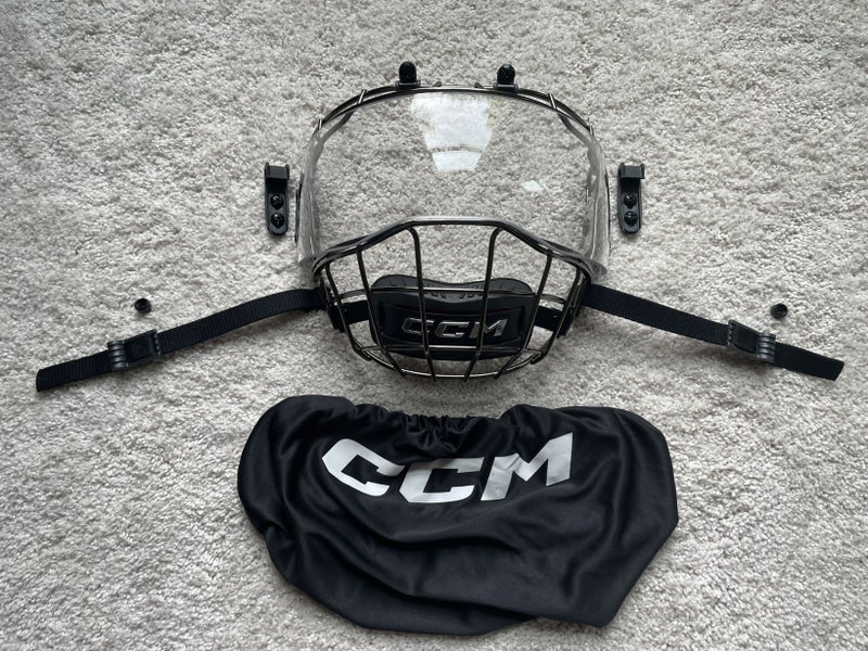 Small/Medium CCM HVR Hybrid Visor/Cage