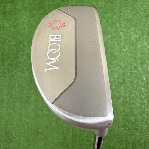 Cleveland Women's Bloom Putter 33" Steel Shaft Right Handed