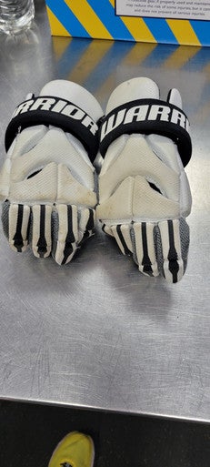Used Warrior 8INCH GLOVES Lacrosse Gloves Junior White 8" 11497-S000150969
