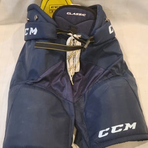 Junior Medium CCM Hockey Pants (Used)