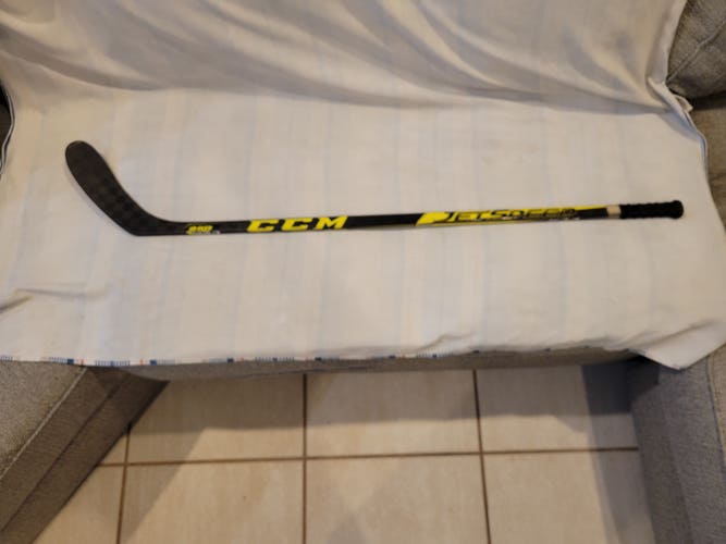 Youth CCM JetSpeed Right Handed Hockey Stick P28 (Used)