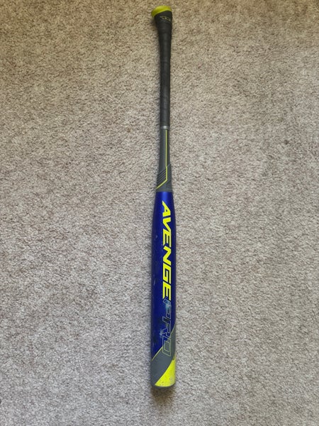 2021 AXE Avenge Pro Composite Bat (-8) 26 oz 34" (Used)