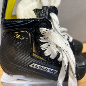 Bauer Supreme S27 Hockey Skates Wide Width 10 (Used)