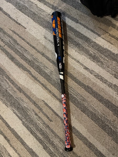 DeMarini Voodoo Balanced Hybrid BBCOR Certified Bat (-5) 27 oz 32" (Used)
