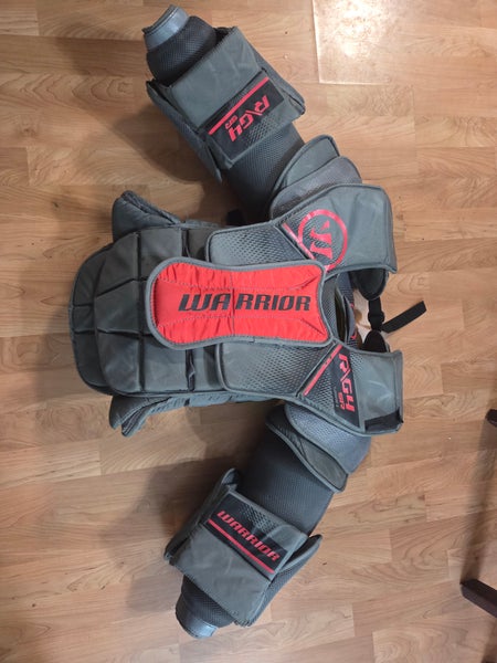 Small Warrior Ritual G4+ Goalie Chest Protector (Used)