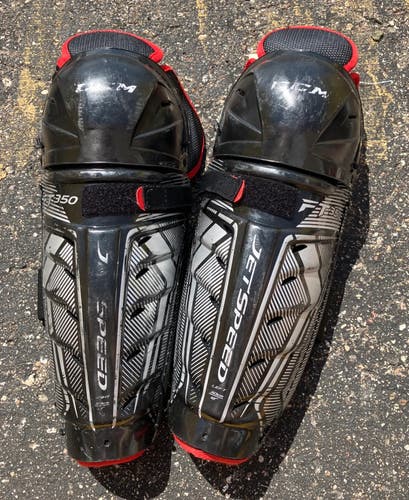 Junior CCM JetSpeed FT350 Shin Pads 10" (Used)