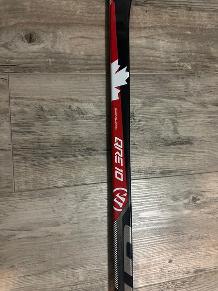 Warrior Covert QRE10 Canada Left Hand Hockey Stick P46 (New)