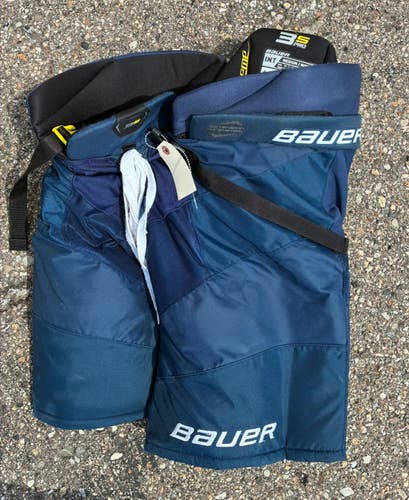 Intermediate Medium Bauer Supreme 3S Pro Hockey Pants (Used)