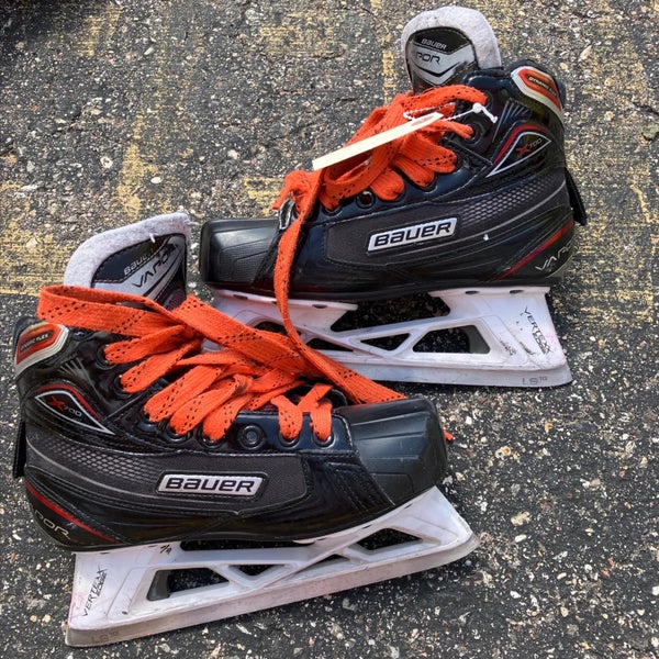 Intermediate Bauer Vapor X700 Hockey Goalie Skates | Size 4.5 (Used)