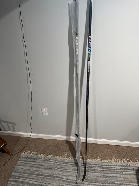 Senior CCM Ribcor Trigger 9  Pro Left Hand Hockey Stick P28 Pro Stock (New)