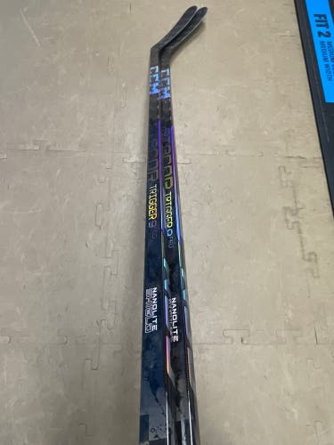 Intermediate CCM RibCor Trigger 9 Pro Right Handed Hockey Stick P88 (New) - 2 Pack