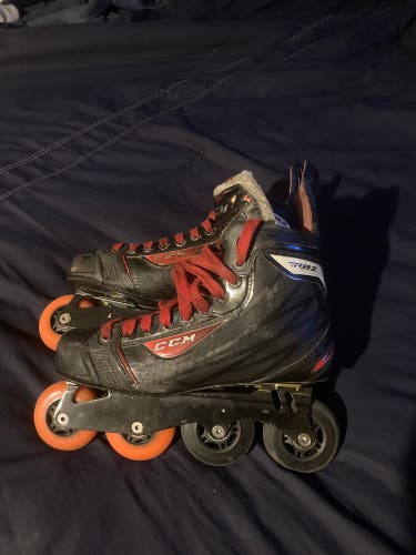 CCM rbz Inline Skates Regular Width Size 7 (Used)
