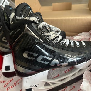 CCM Tacks XF Pro Hockey Skates Regular Width 8 (Used)