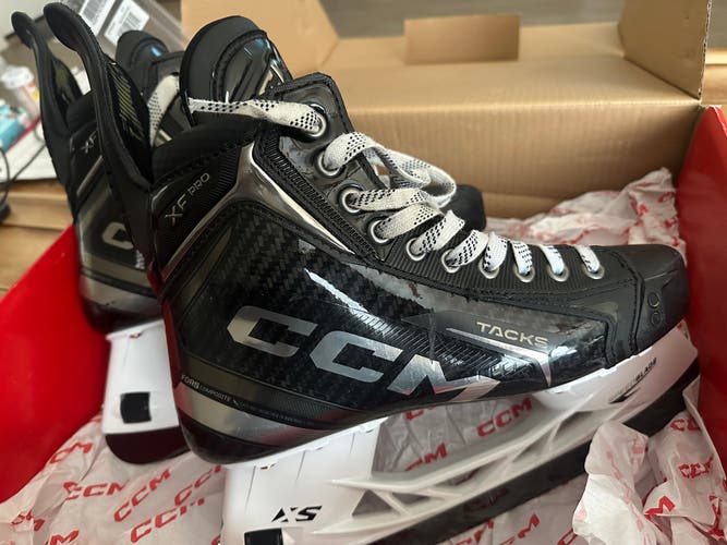 CCM Tacks XF Pro Hockey Skates Regular Width 8 (Used)