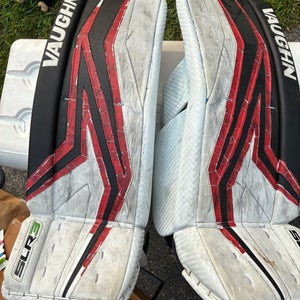 28"  Vaughn Slr3 Goalie Leg Pads (Used)