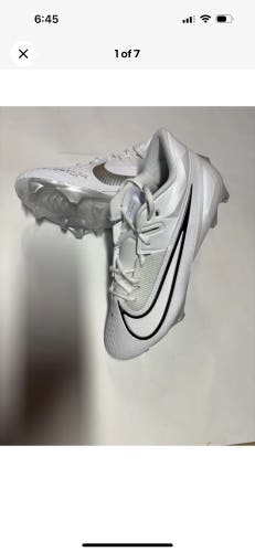 Nike Vapor Edge Elite 360 Football Cleats. Men’s 10,10.5 or 11. $200 Retail Brand New!