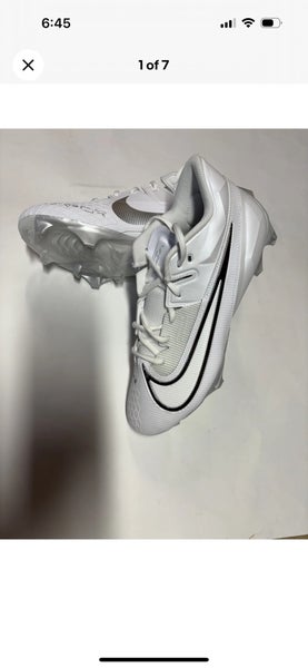 Nike Vapor Edge Elite 360 Football Cleats. Men’s 10,10.5 or 11. $200 Retail Brand New!