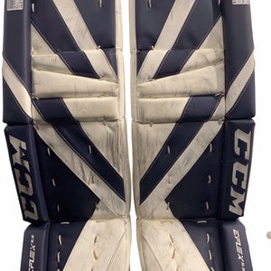 CCM Eflex 5.5 Junior Goalie Leg Pads