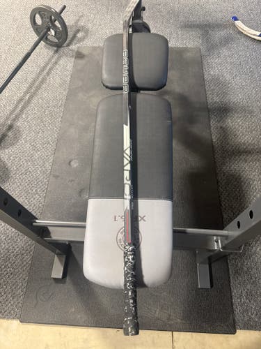 Junior Bauer Vapor 3X Right Handed Hockey Stick P92 (Used)