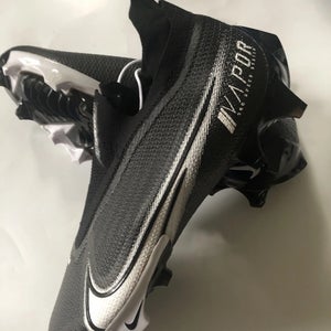 Nike Vapor 360 Elite Football Cleats Men’s 13 Wide. $200 Retail.New