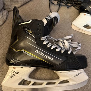 2024 Bauer Supreme M40 Hockey Skates Regular Width 12 (Used)