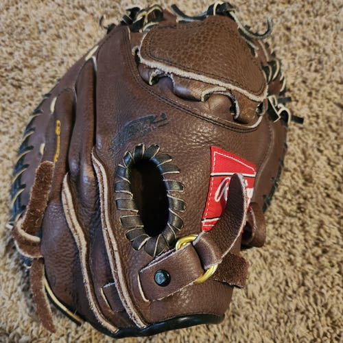 Rawlings RH Catcher's Renegade Baseball Glove 33" Lite Toe RSCM. Nice Glove