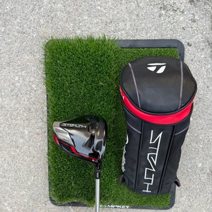 TaylorMade Stealth Plus Right Handed Driver Stiff Flex 9 Loft (Used)