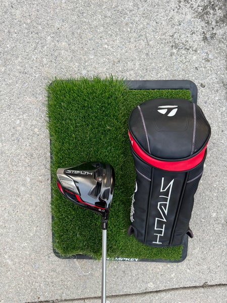 TaylorMade Stealth Plus Right Handed Driver Stiff Flex 9 Loft (Used)