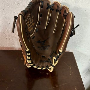 Mizuno RH Prospect Baseball Glove 11" (Used)