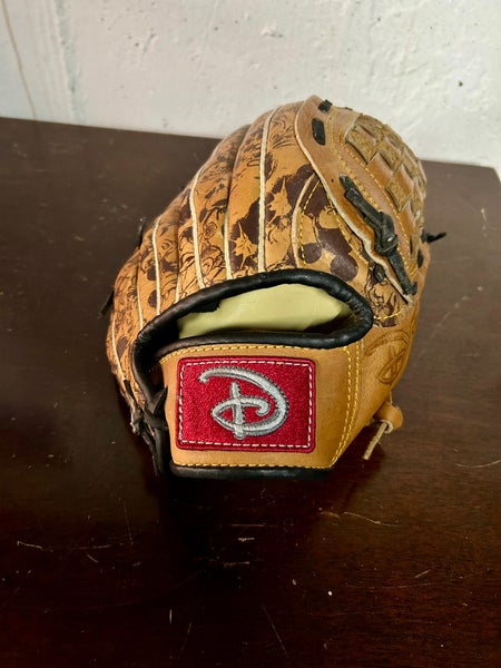 Disney Studio Collection glove