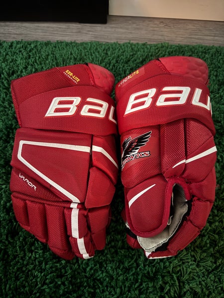 Bauer Vapor Hyperlite Gloves 15" (Used)