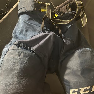 Small Senior CCM Hockey Pants (Used)