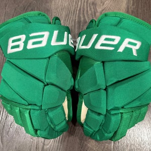 Toronto Maple Leafs St. Pat’s Bauer Hyperlite Gloves 14" Pro Stock (New)