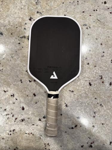 joola perseus mod ta-15 16mm pickleball paddle