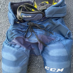 Medium Junior CCM Tacks 7092 Hockey Pants (Used)