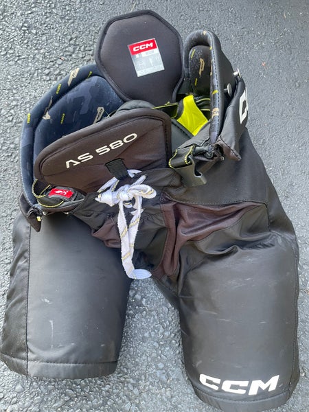 Medium Senior CCM Tacks AS 580 Hockey Pants (Used)
