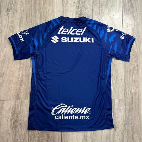 Official Pumas Away 2025/26