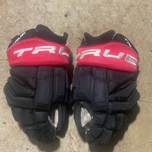 True Catalyst 9X Gloves 10"  (Used)