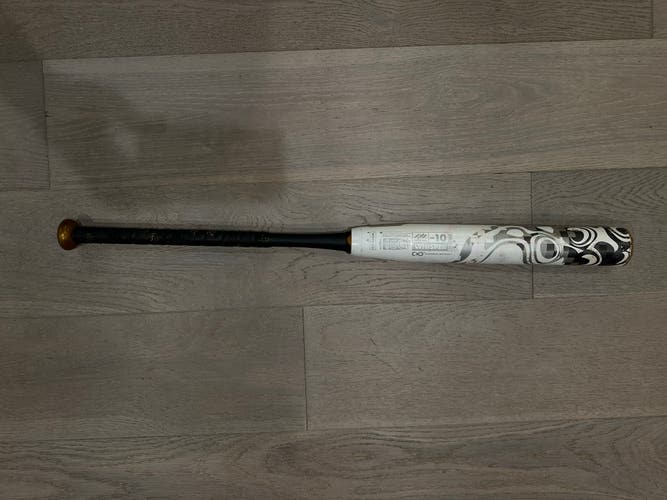 2023 DeMarini Whisper Composite Bat (-10) 22 oz 32" (Used)