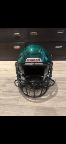 Adult Medium Riddell SpeedFlex Helmet (New)