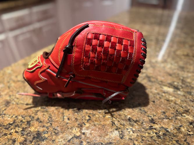 Japanese Wilson RH Infield Staff Baseball Glove 11.5" (New)