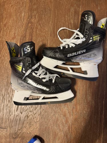 Bauer Hyperlite 2 Hockey Skates Pro Stock 9.5 (Used) Steel Included, OBO! Next Day Shipping