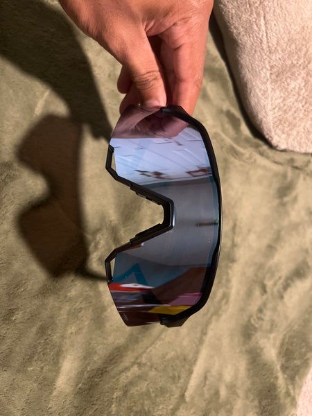 Blue Unisex Adult One Size Fits All Adult Unisex 100% Sunglasses (Used)
