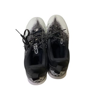 Used Under Armour Adult FB Cleats Black And White Senior 12 11884-S000050503